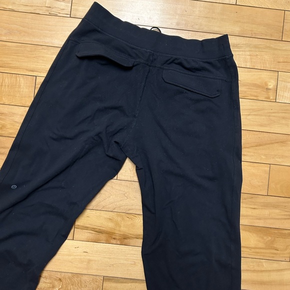 Lululemon large sweatpants - Picture 2 of 12